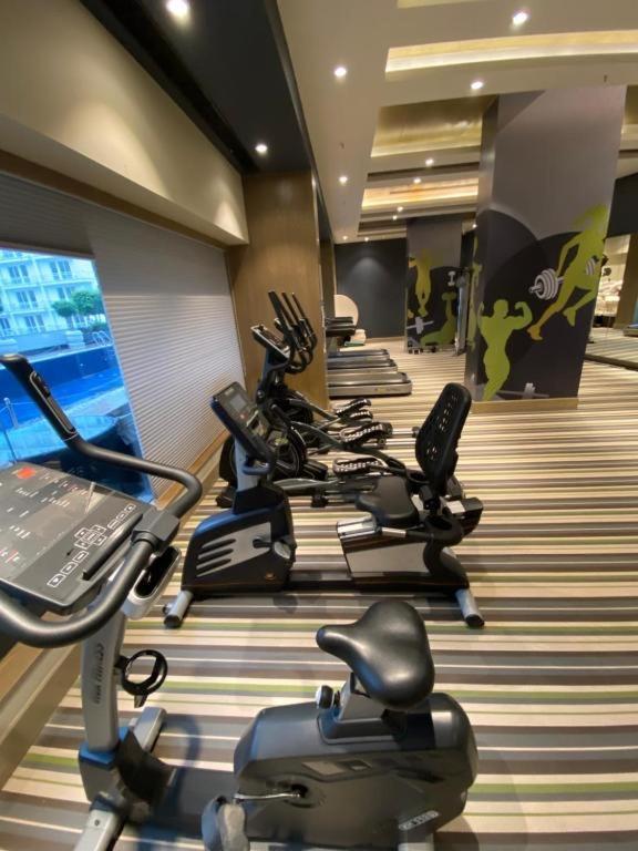 Neel Skye - Couple Friendly - Dlf My Pad, Gomtinagar , Lucknow Lejlighedshotel Eksteriør billede